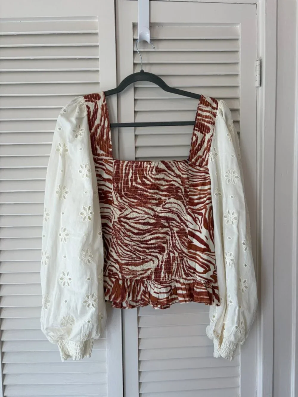 Anthropologie love label